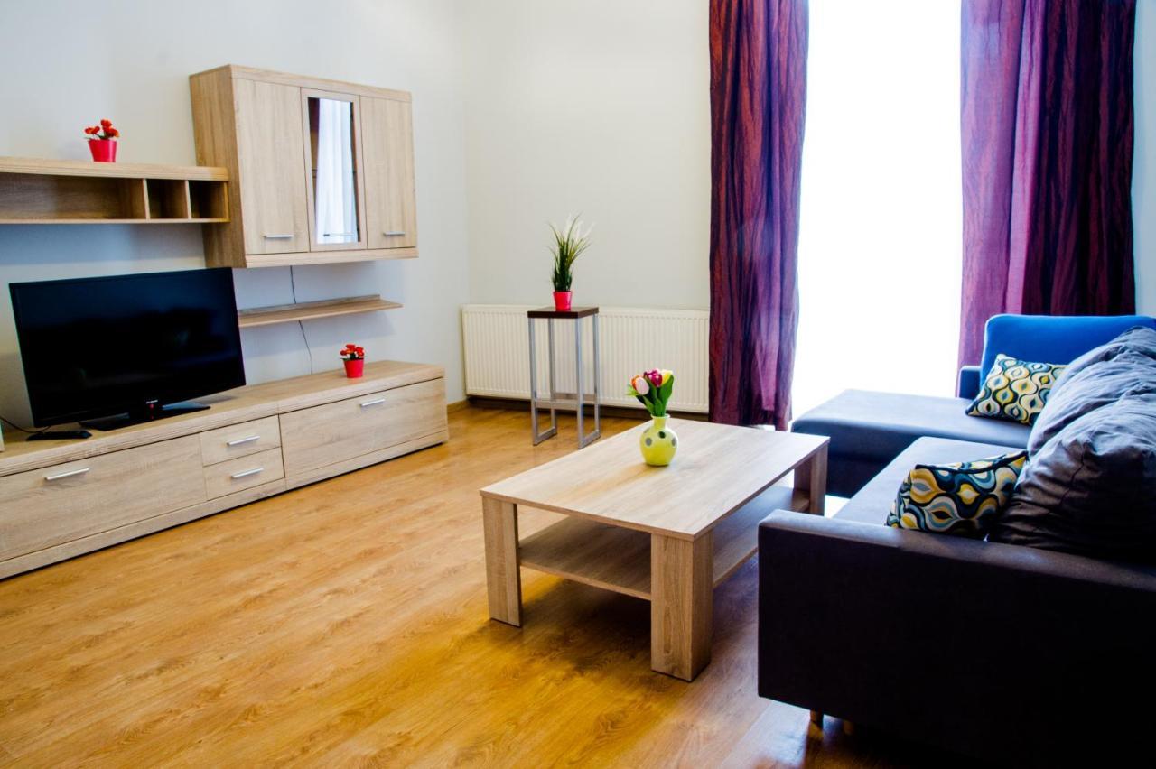 Apartament Brazowy Narutowicza 11 卢布林 外观 照片